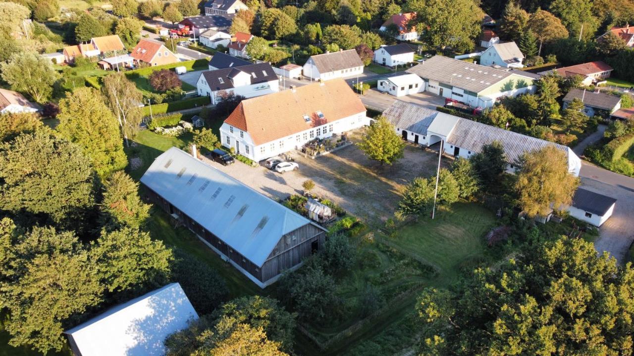 Landligt Ophold Pa Midtgard Apartment Vamdrup Exterior foto