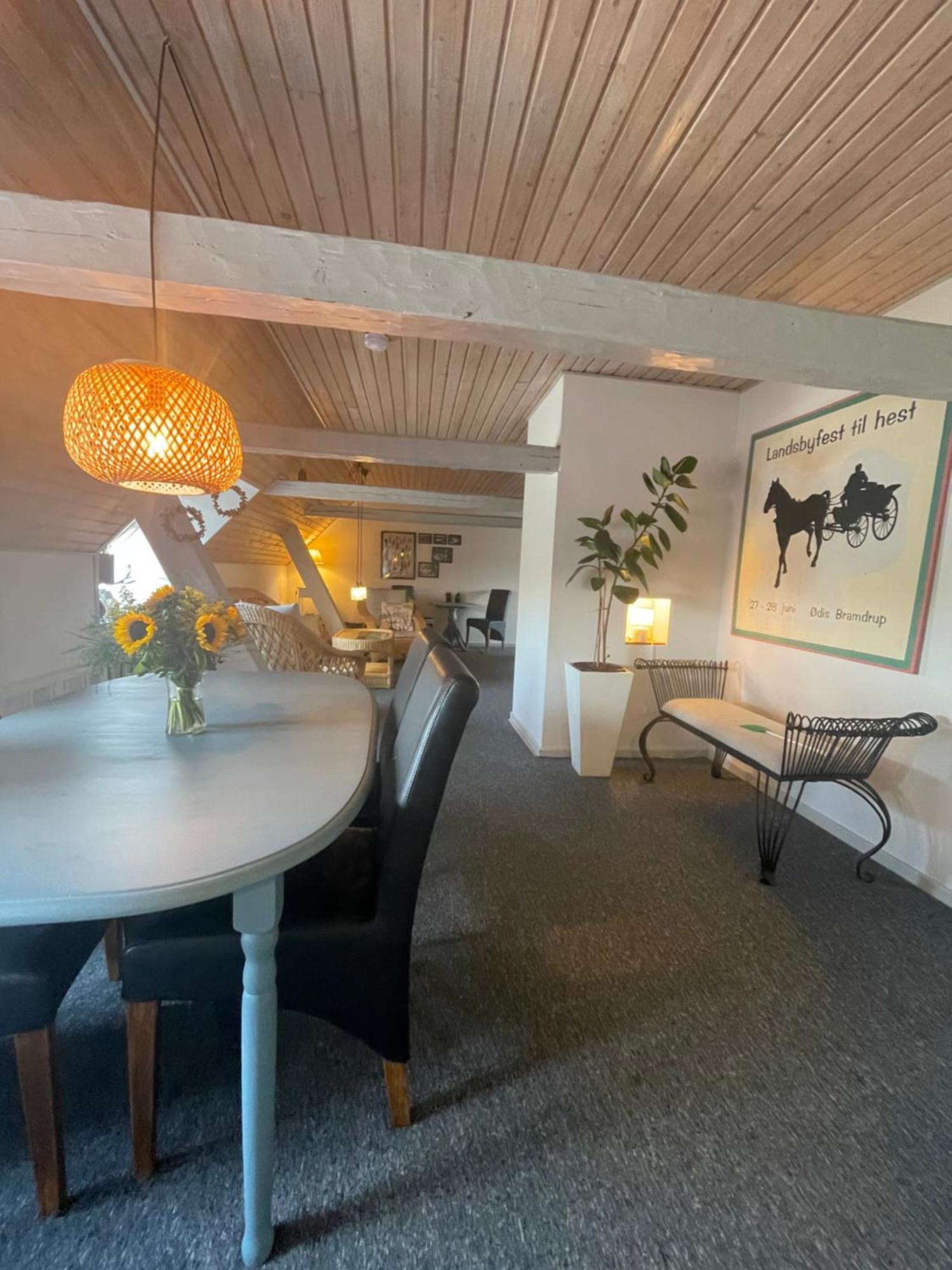 Landligt Ophold Pa Midtgard Apartment Vamdrup Exterior foto
